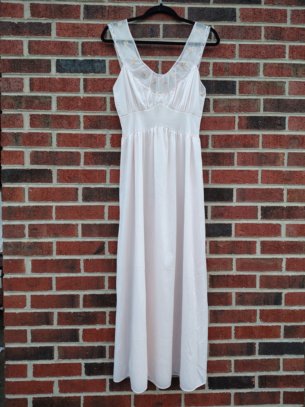 Vintage Van Raalte Petalskin Floral Embroidered Sheer Blush Lace Nightgown (34)